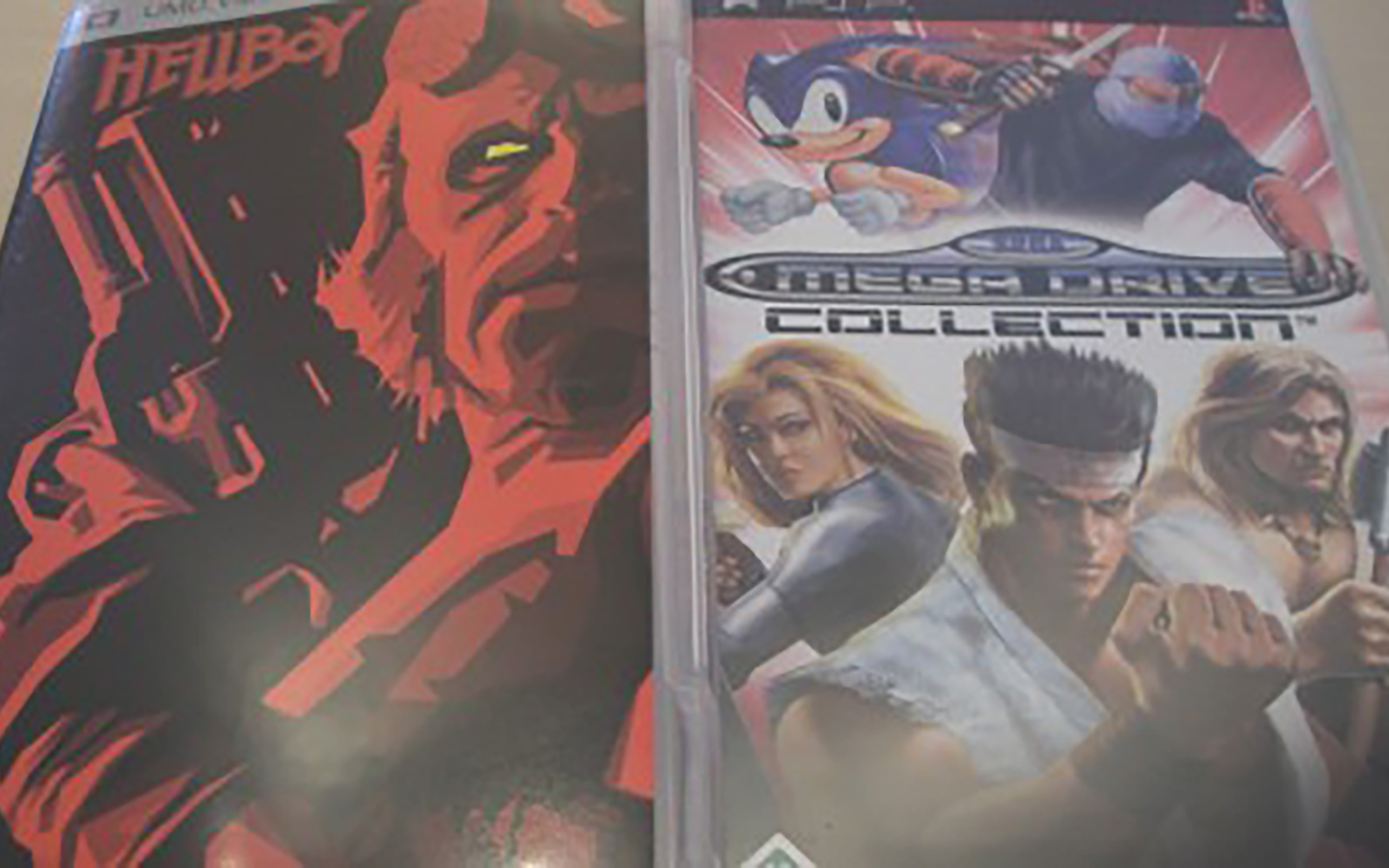 psp_discs UMD "Hellboy" (Director's Cut) + "SEGA Mega Drive Collection"