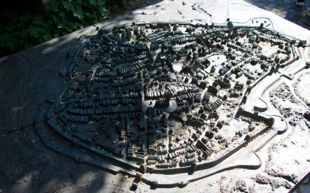 Miniatur der Reichsstadt Herford um 1650.