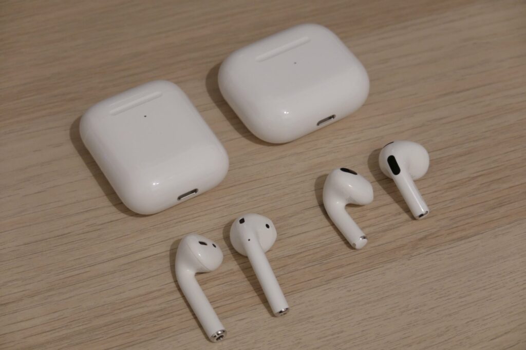 AirPods 2 vs. AirPods 3