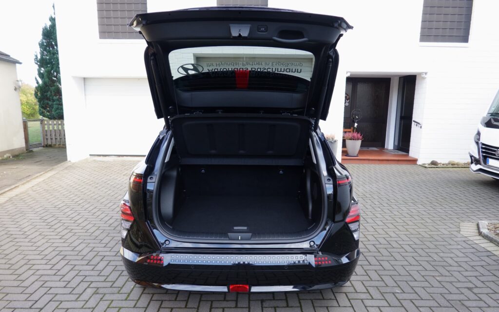 Kofferraumvolumen 493 bis 1.327 Liter.