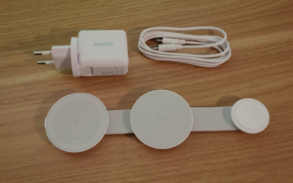 ANKER 3-in-1 Qi2 Ladegerät.