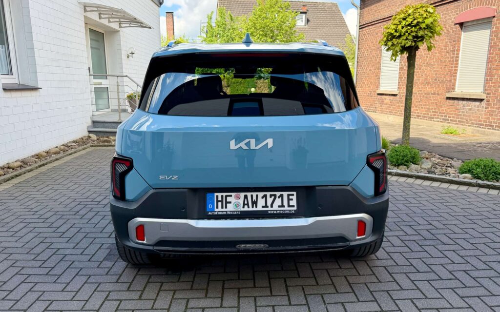 Kia EV2