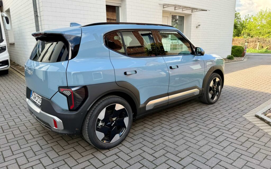 Kia EV2