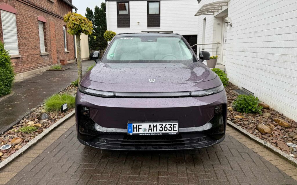 Leapmotor B10